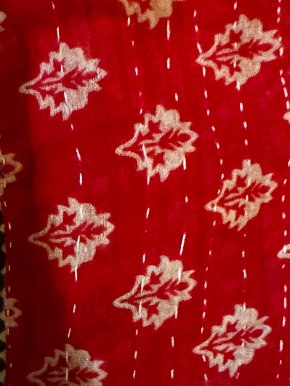 Red Printed Decorative Throw Blanket - Unbranded